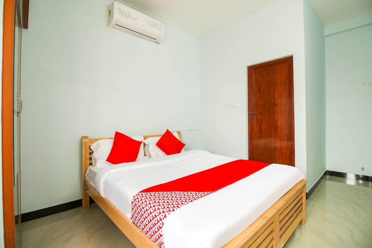 โอโย 71549 ศรีไส อพาร์ตเมนต์ Hotel Mettuppalaiyam  ภายนอก รูปภาพ