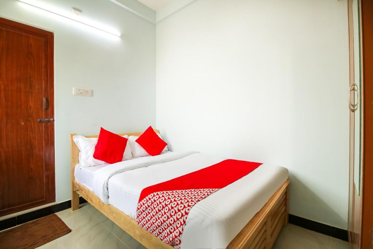 โอโย 71549 ศรีไส อพาร์ตเมนต์ Hotel Mettuppalaiyam  ภายนอก รูปภาพ